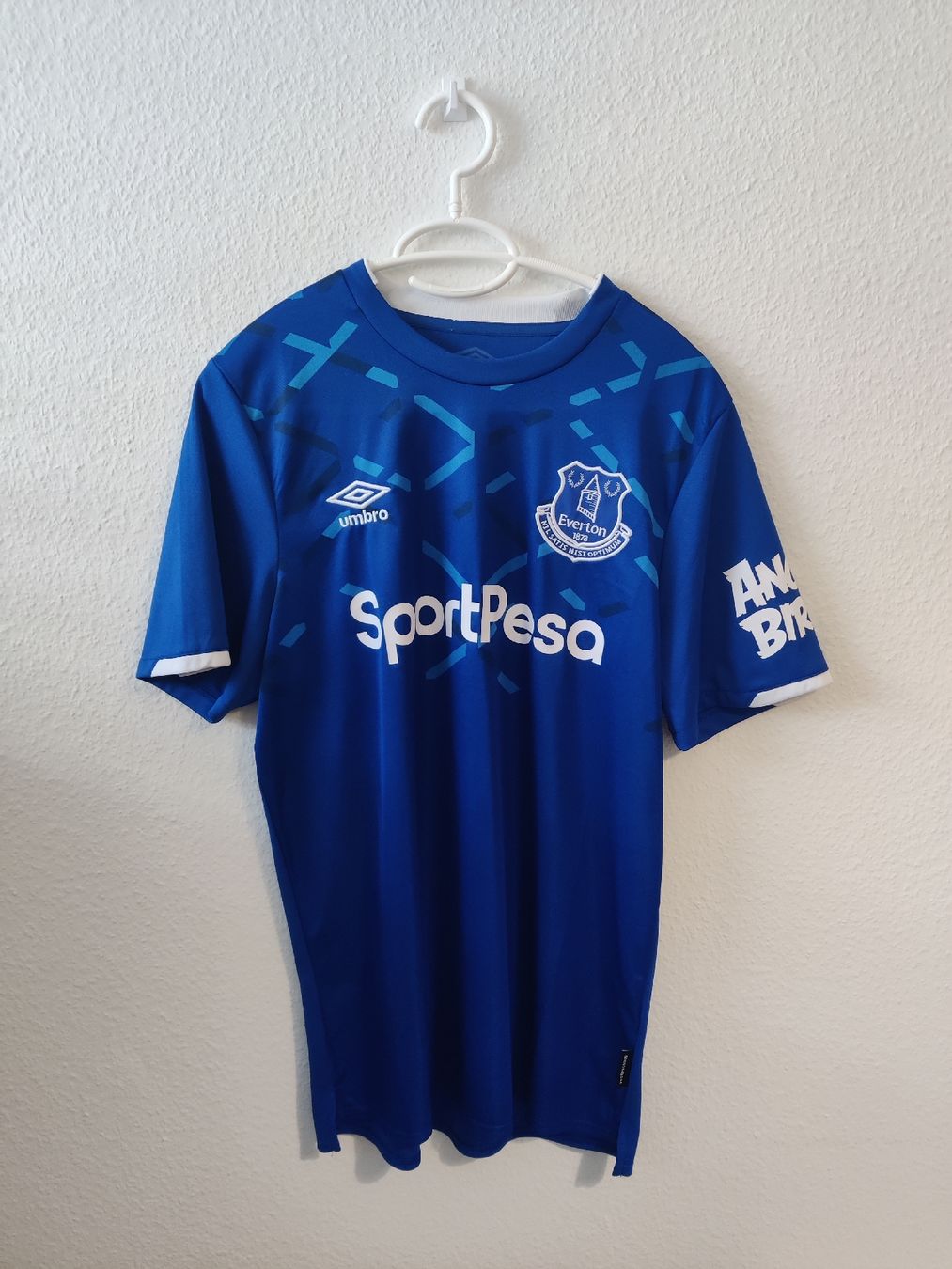 Umbro Canottiere & Pantaloni: Everton 2019/20 (M) – Usato da Basel venduto da Ringolero