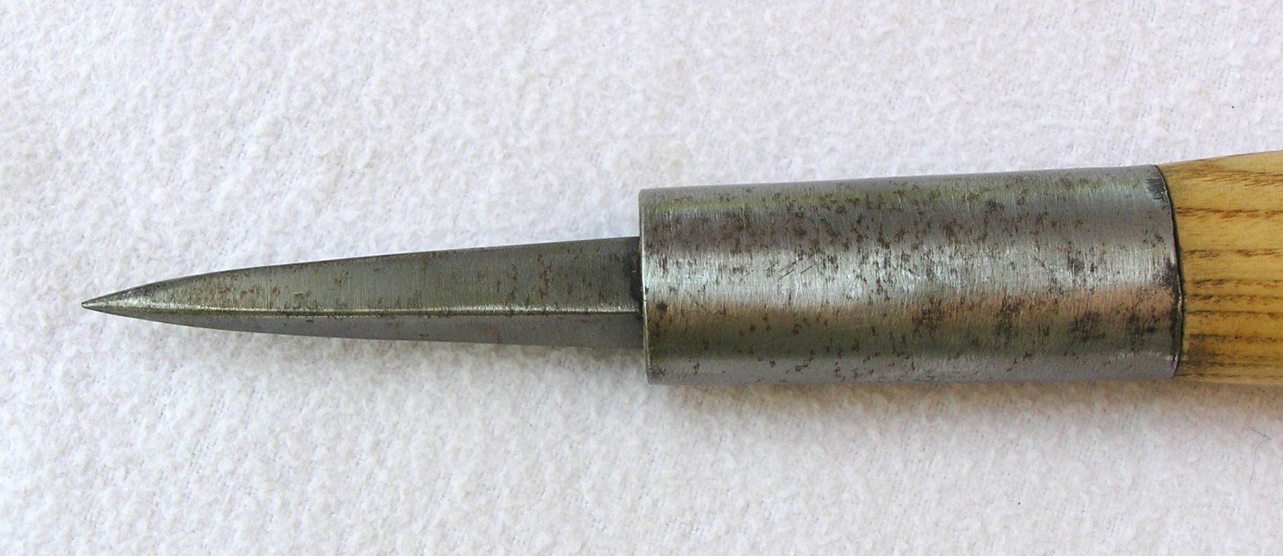 Kletterausrüstungen: ALTER EISPICKEL PIOLET GEBR. ANDENMATTEN SAAS ALMAGELL – Gebraucht aus Grenchen von Antique-hunter 5