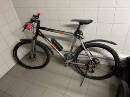 Mountain Bike Race Action Deore XT