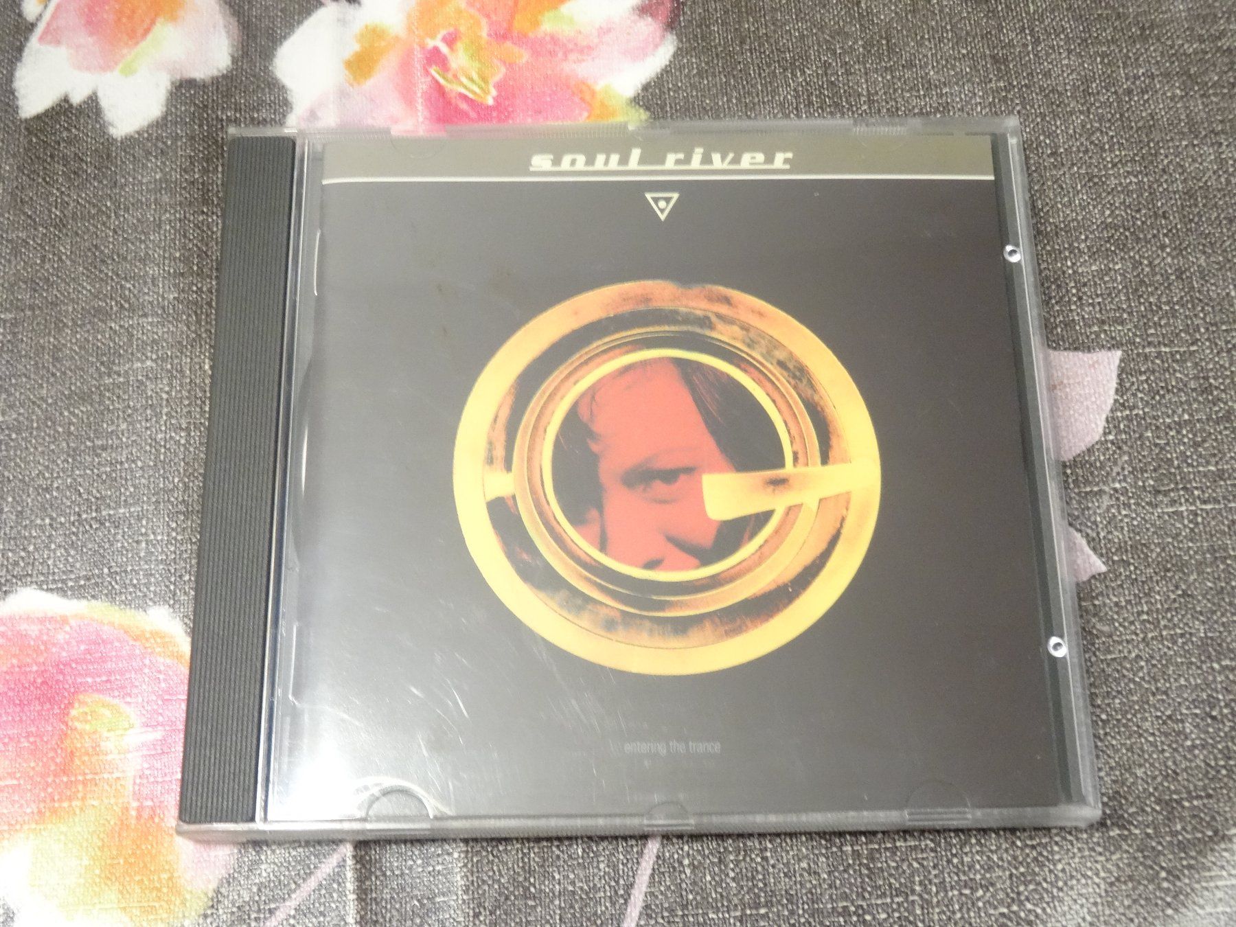 CD: Soul River - Entering the Trance CD – Usato da Olten venduto da Disc-Ausverkauf