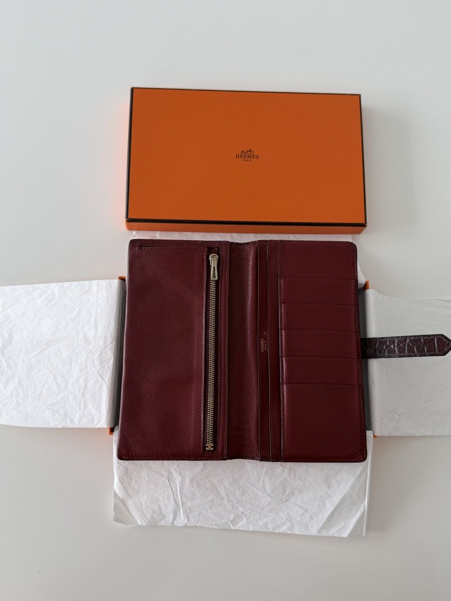 Hermès Portafogli: Hermès béarn Soufflet   Rouger  Alligator – Usato da Schaffhausen venduto da Sotherbyss 3