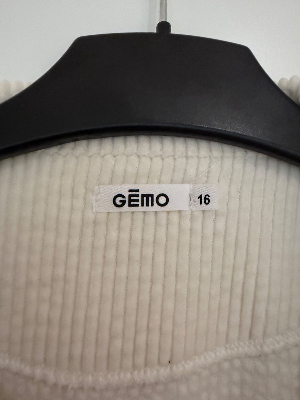 Giacche: Veste - GEMO – Nuovo (secondo la descrizione) da La Chaux-de-Fonds venduto da 19_po 1