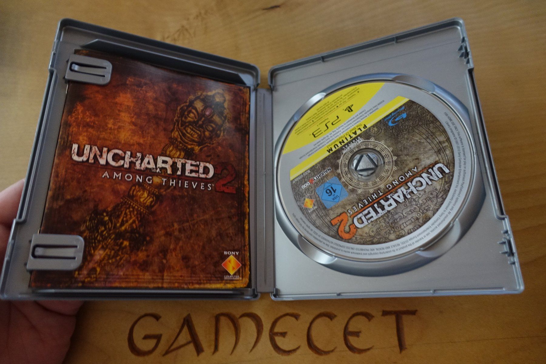Sony Giochi: Uncharted 2: Among Thieves - Platinum – Usato da Steinach venduto da Gamecet 3