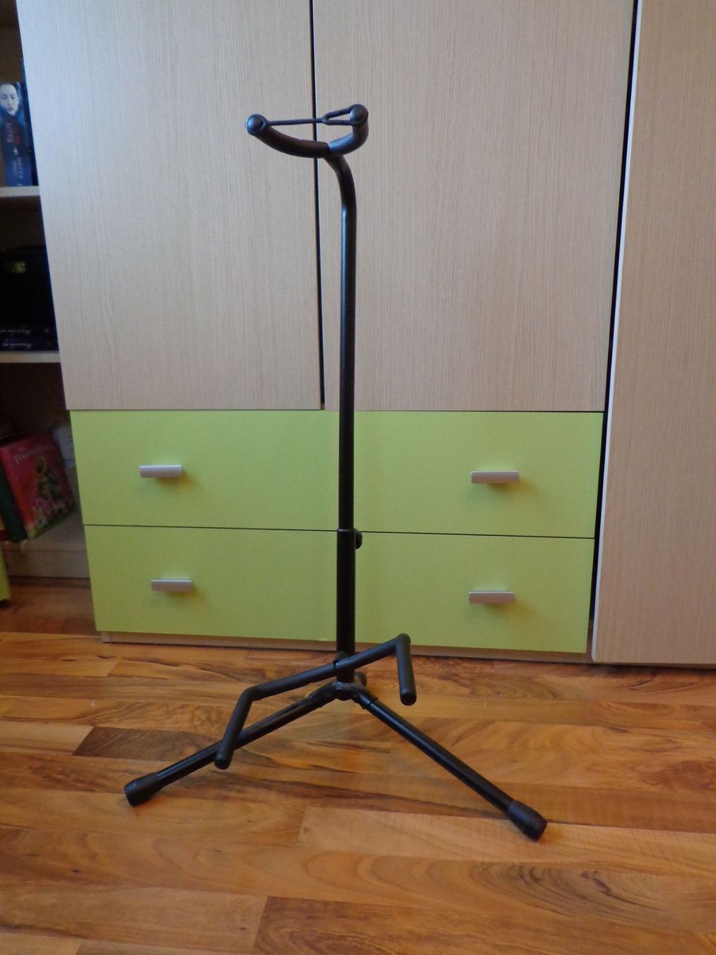 Strumenti musicali: Gitarre mit Tragsack – Usato da Langnau am Albis venduto da oltschi 8