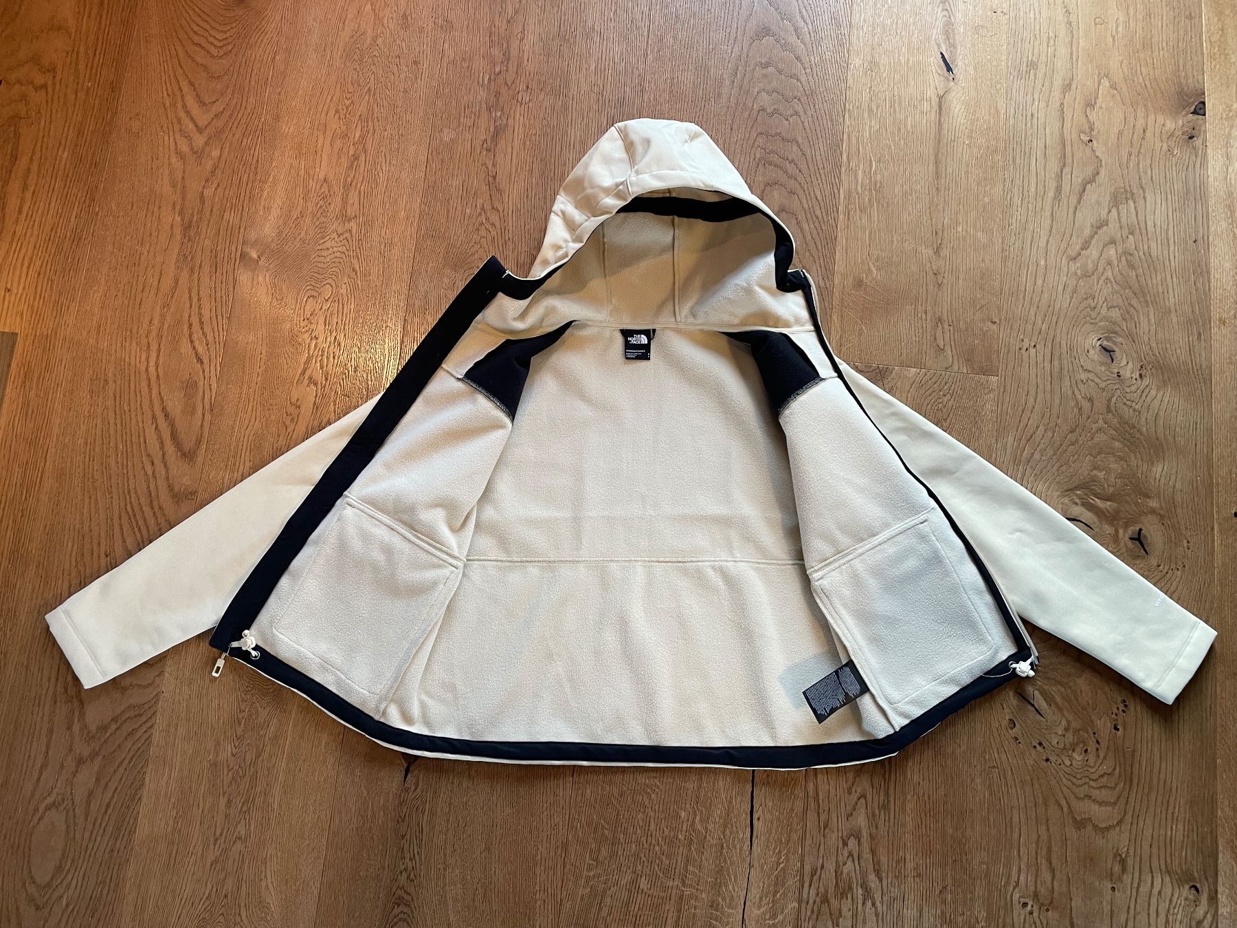 North Face Vestes: The North Face Softshell – D'occasion à Gossau SG par hkgvz 1
