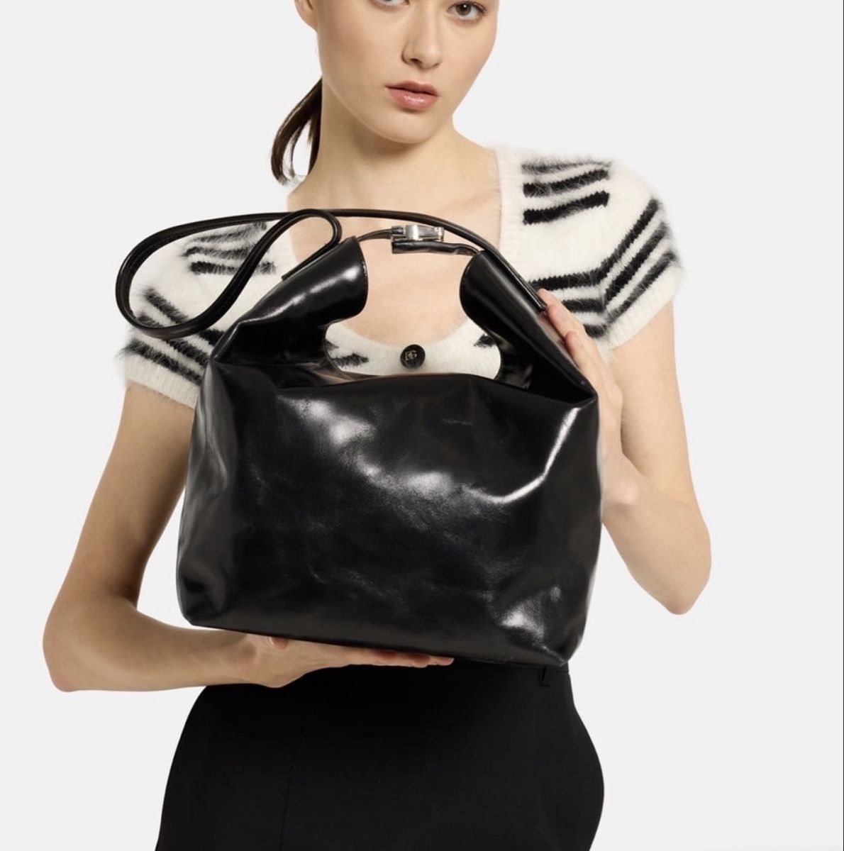 Taschen für Damen: By Far leather bag  – Neu und originalverpackt aus Paradiso von viorea