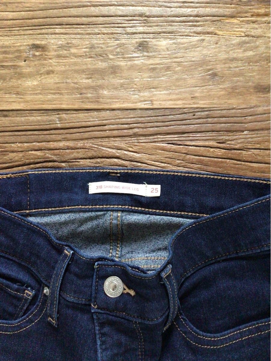 Levi's Jeans: Levi‘s shaping wide leg Gr. 25 – Usato da Niederbuchsiten venduto da CsBertha 1