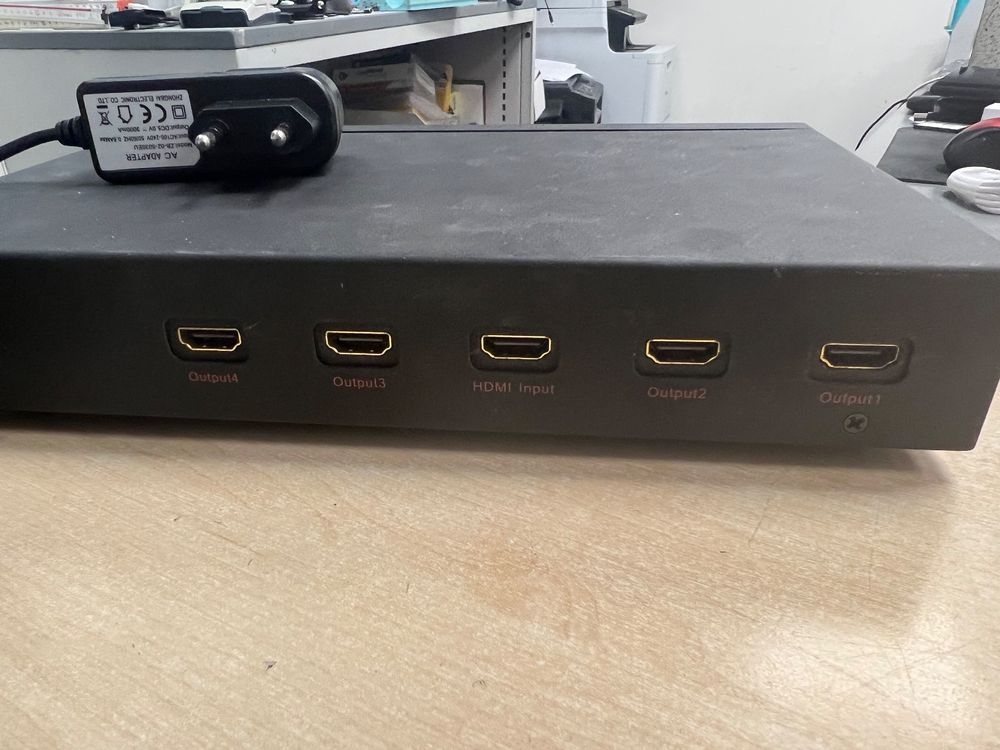 Roline HDMI Splitter mit 1 Input und 4 Output+ Stromadapter | Kaufen ...