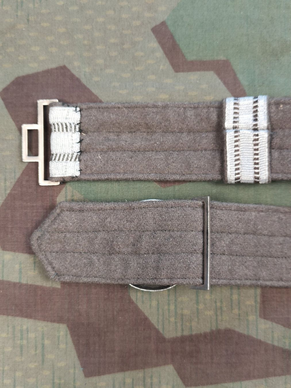 Uniformi: Feldbinde für Offiziere, 120 cm – Usato da Bauma venduto da SwissMilitaria 3