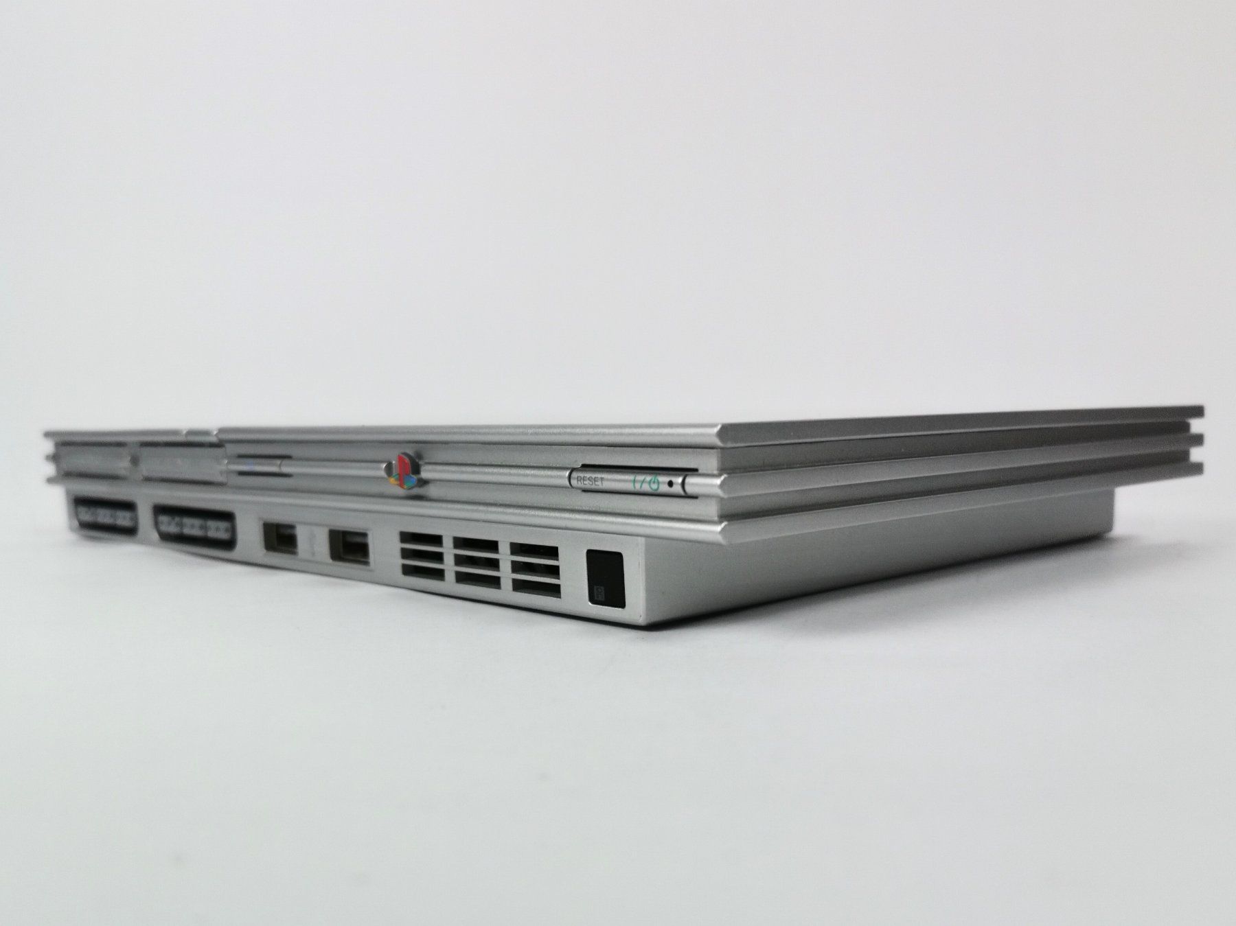 Sony Konsolen: SONY Playstation 2 Slim Bundle – Gebraucht aus Schaffhausen von Restwert_SH 8