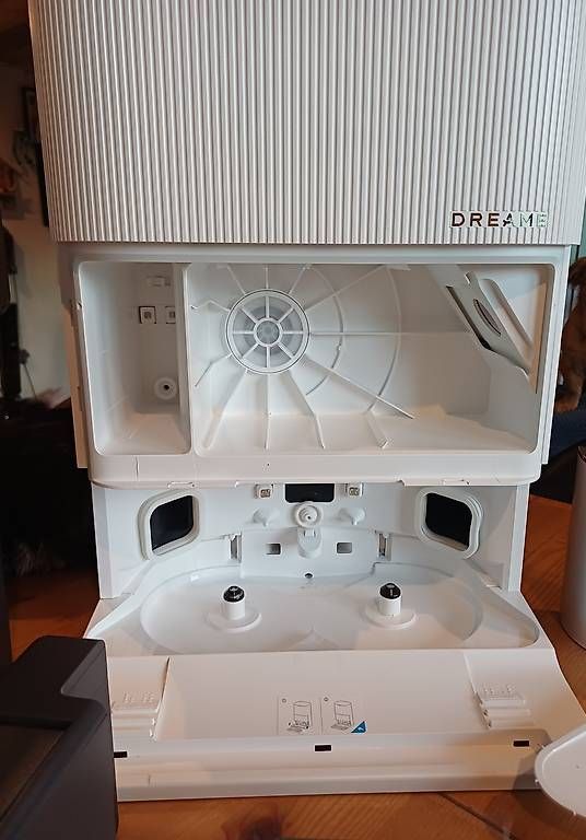 Aspirateurs & Accessoires: Aspirateur robot – D'occasion à Beuson (Nendaz) par barbouille89 1