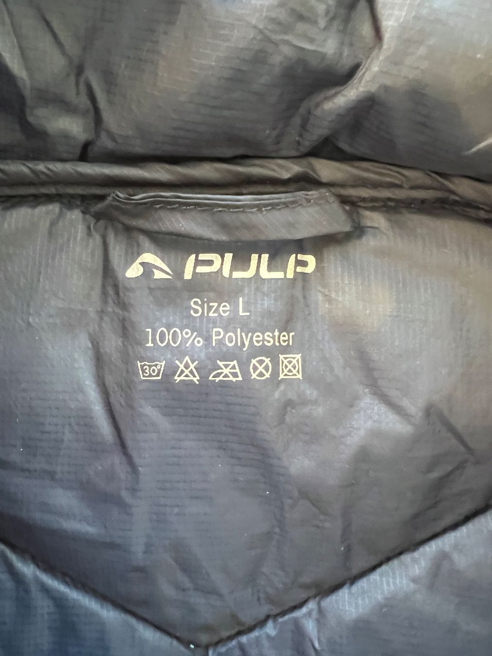 Gilets & Westen: Weste / Gilet, Gr. L, Pulp NEU – Neu und originalverpackt aus Teufen AR von Maleaa 1