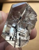 Bergkristall mit Turmal-Inklusionen natuerlich✨Unikat!