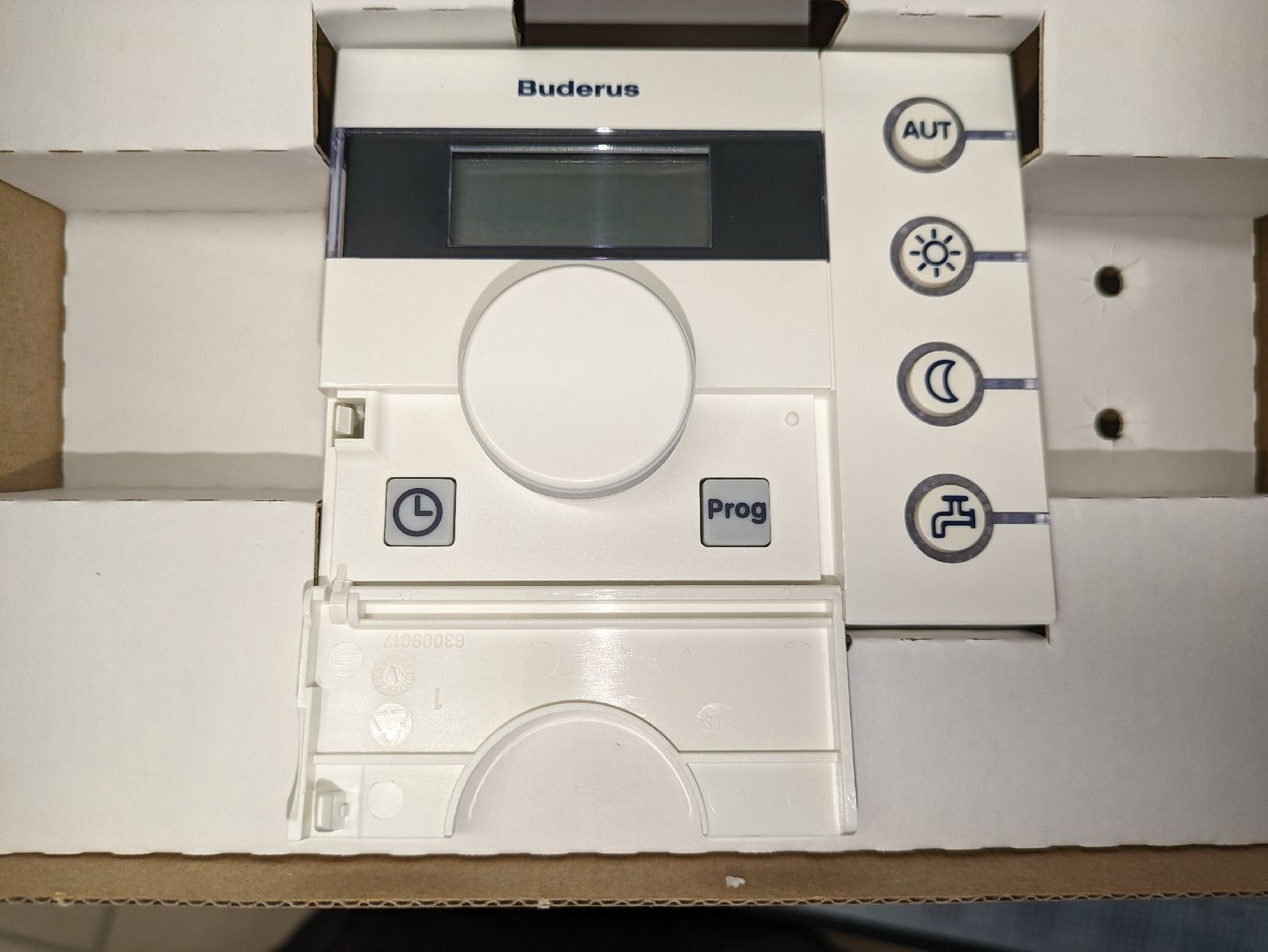 Buderus Radiatori: Raum Steuerung Buderus RC 20 – Nuovo (secondo la descrizione) da Fischbach-Göslikon venduto da 3flex 1