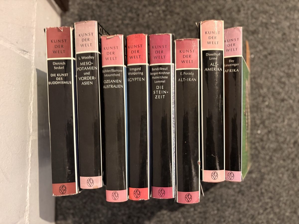 Bücher: Kunst der Welt: Serie on 8 Büchern – Gebraucht aus Dietlikon von Bachtel97