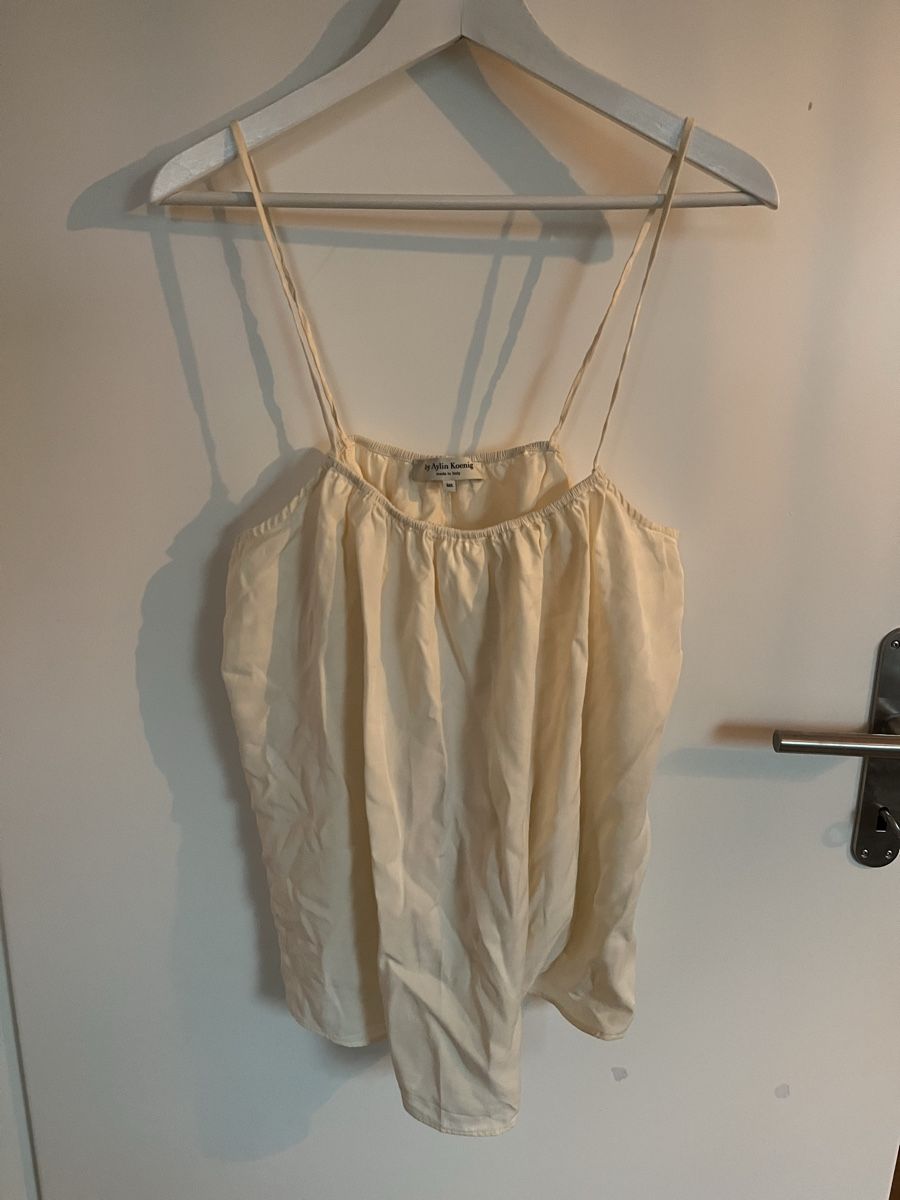 Tops: Aylin Koenig Top, Elfenbein, Grösse M/L – Gebraucht aus Biel/Bienne von nurrund 1