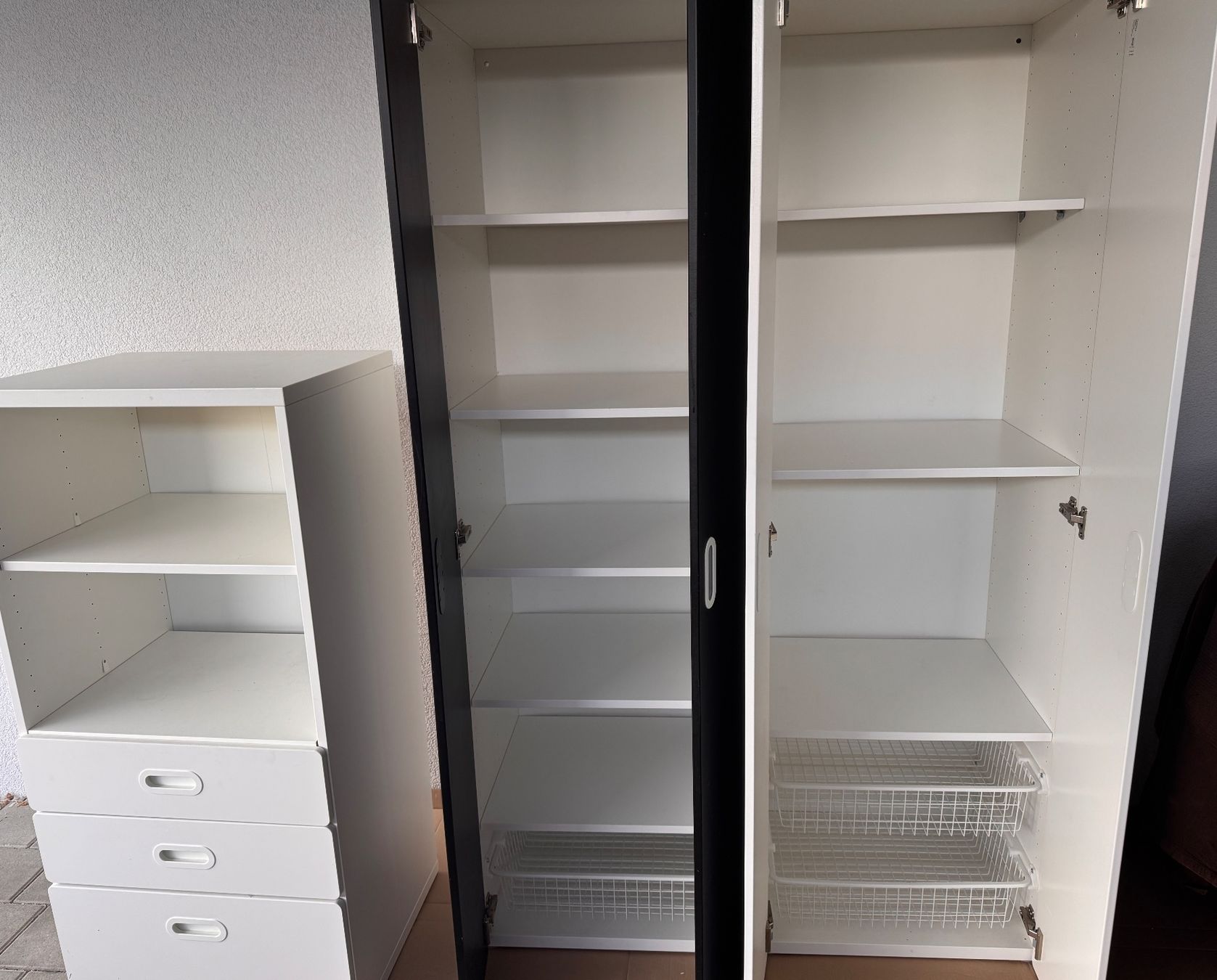 Ikea Armoires: IKEA Stuva Kleiderschrank – D'occasion à Sevelen par hri01 1