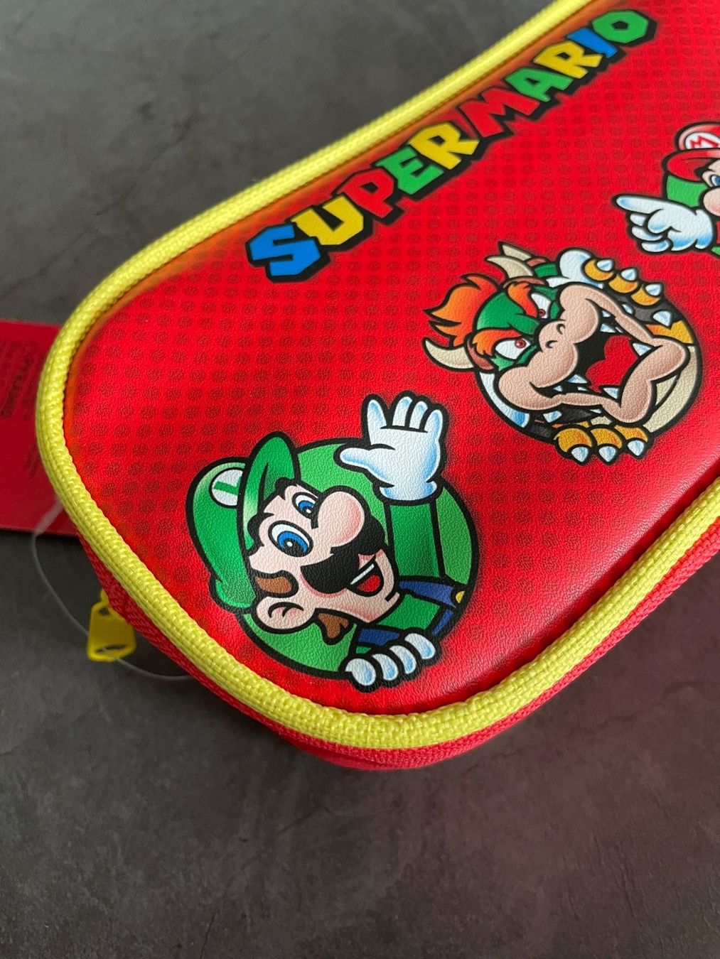 Astucci : Super Mario: Character Circles - Stifteetui – Usato da Niederwil SO venduto da BlueSonic 2