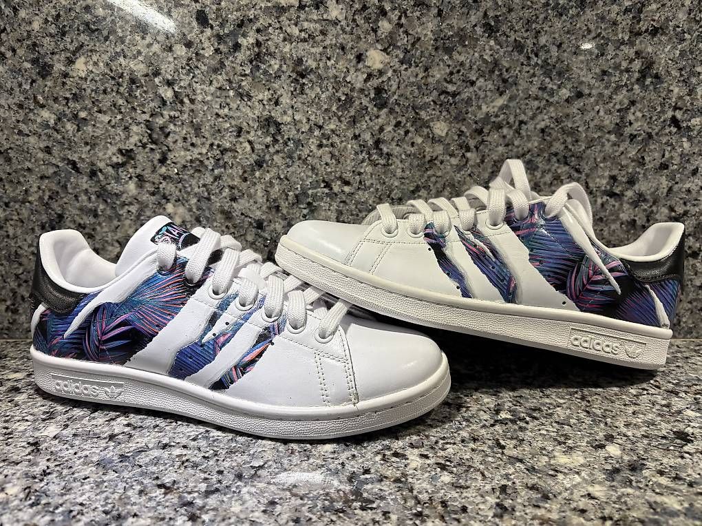 Scarpe da donna: Adidas Stan Smith custom 38 1/2 – Usato da Mendrisio venduto da French-Art