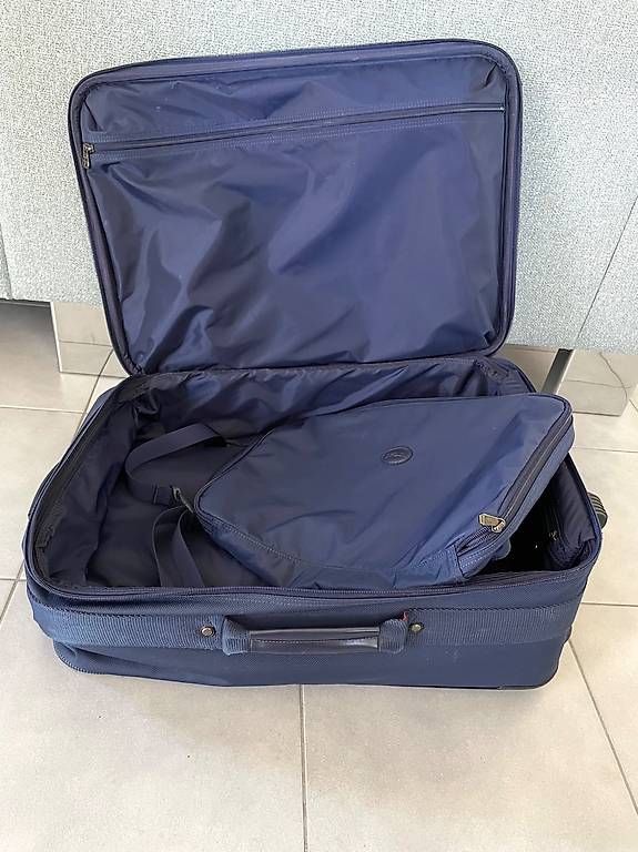 Longchamp Valigie: Valise bleu marine Longchamp – Usato da Gilly venduto da FlorenceGill 4