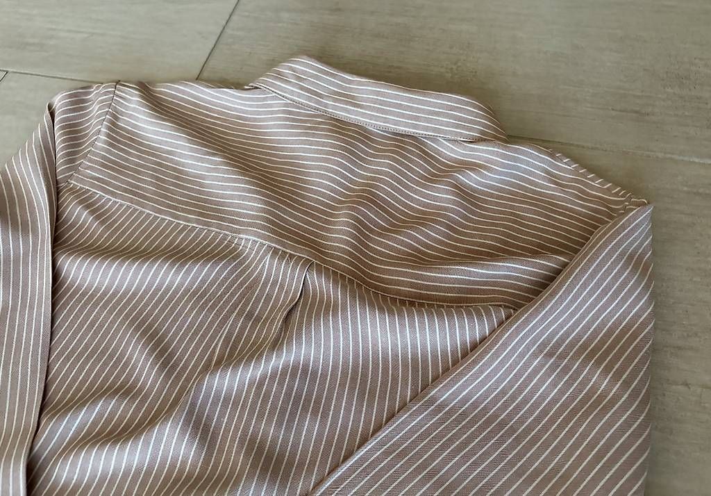 Negligees & Pigiami: Damen Langarm-Nachthemd beige – Usato da Stäfa venduto da JasminMelanie 1