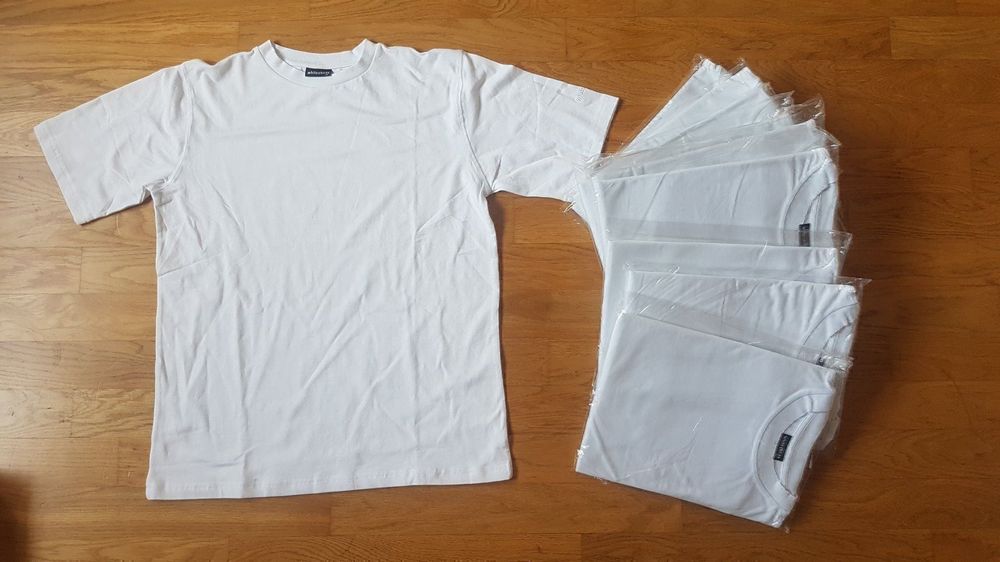 T-shirt: T-Shirts 6Stk. – Nuovo e nell'imballaggio originale da Siebnen venduto da Grosswis50