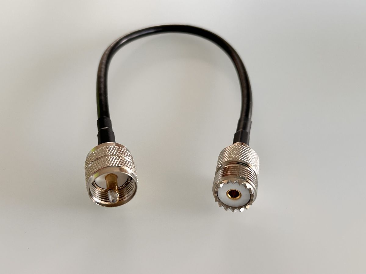 Radiocomunicazione: Koaxkabel kurz, 30cm – Nuovo e nell'imballaggio originale da Uetliburg SG venduto da ShortWaveListener