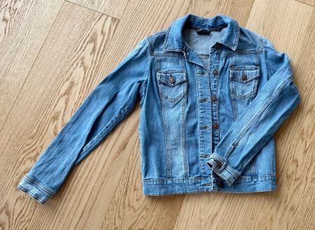 neuwertige Damen Jeansjacke Gr 36