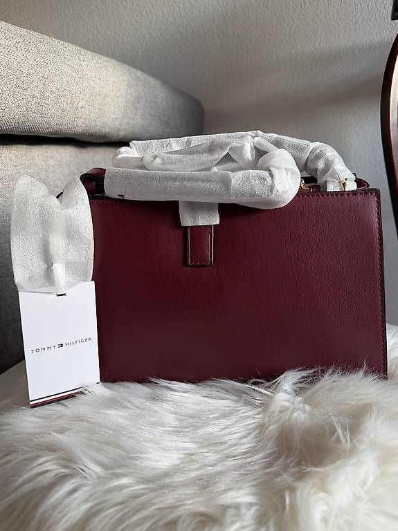 Borse da donna: Sac à main TOMMY HILFIGER  – Usato da Genève venduto da yas_j8jz 1