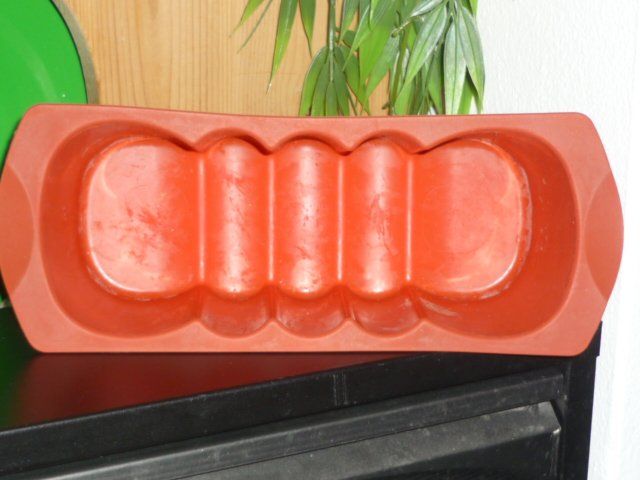 Tupperware Contenitori & Simili: TUPPERWARE FÜR KUCHEN – Usato da St.Gallen venduto da Anso 1