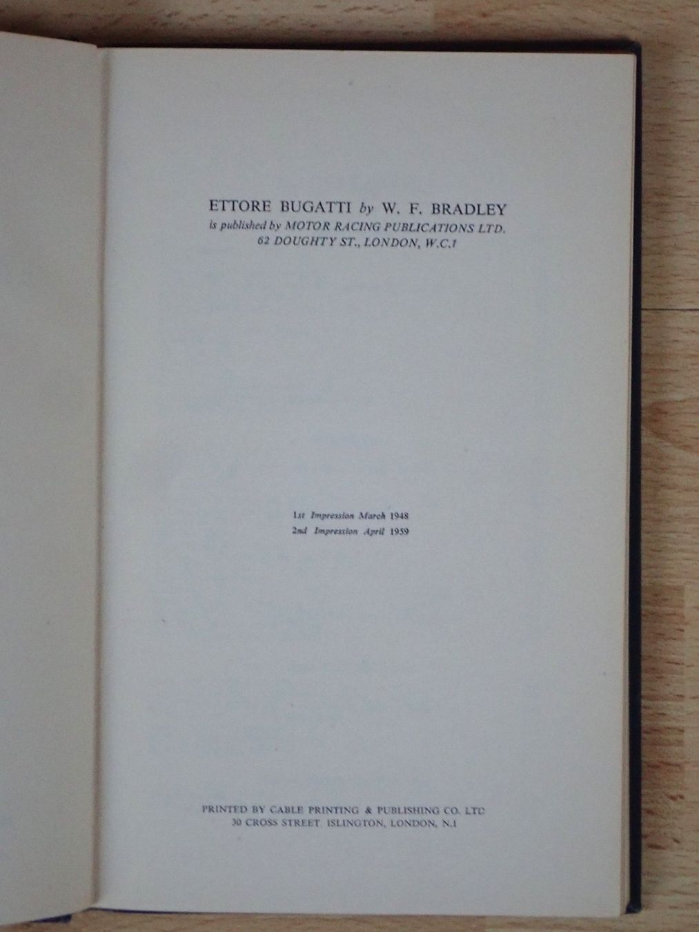 Libri: Ettore Bugatti - a biography by W.F. Bradley - D – Usato da Winterthur venduto da 602ccm 1