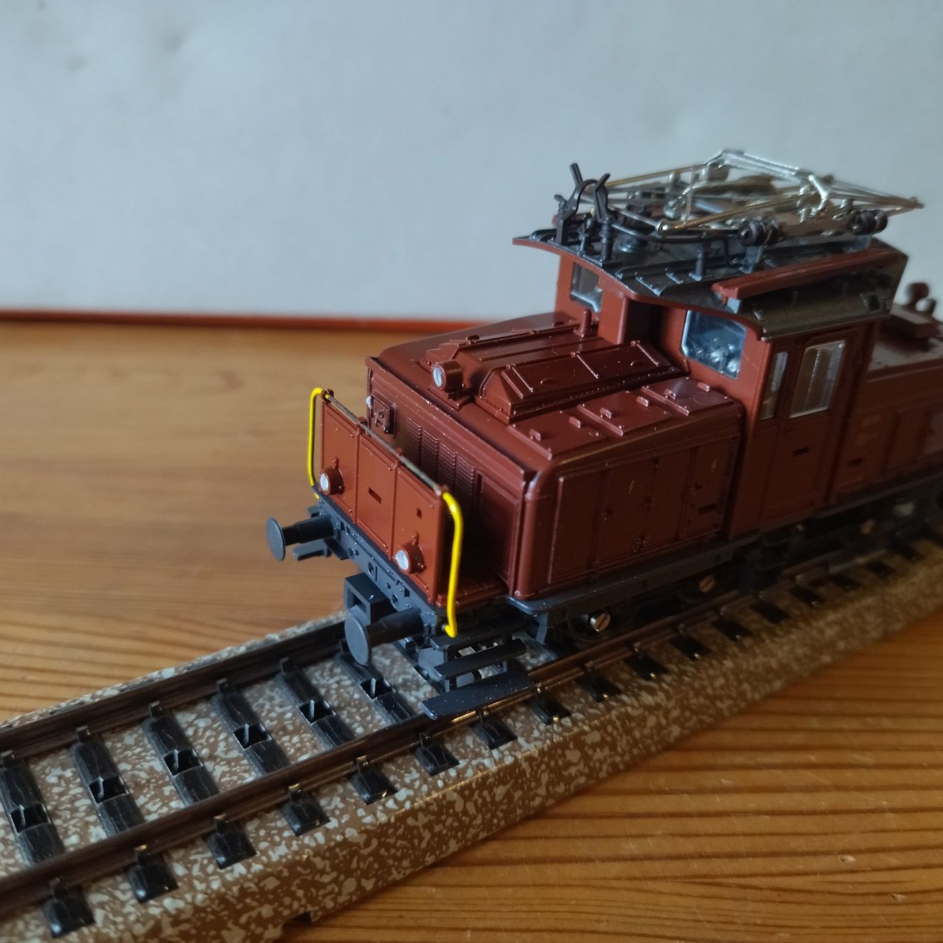 Roco Modellini di ferrovie: Roco Lok Ee 3/3 (955) – Usato da Basel venduto da BeanieUp 3