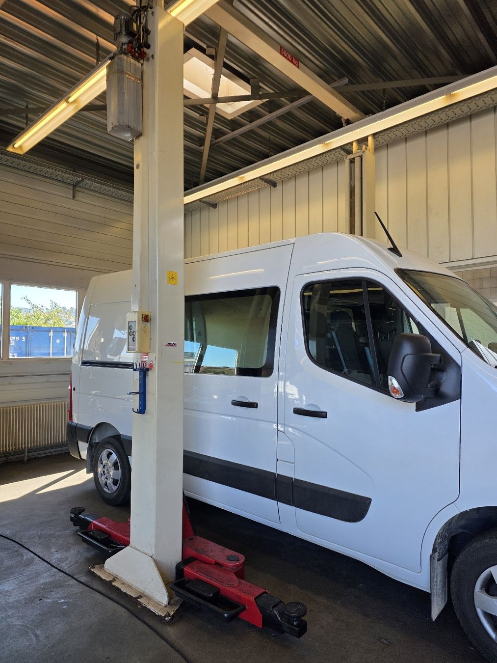 Piattaforme elevatrici & Crick: 5 Tonnen Autolift – Usato da Eiken venduto da Keropower 2