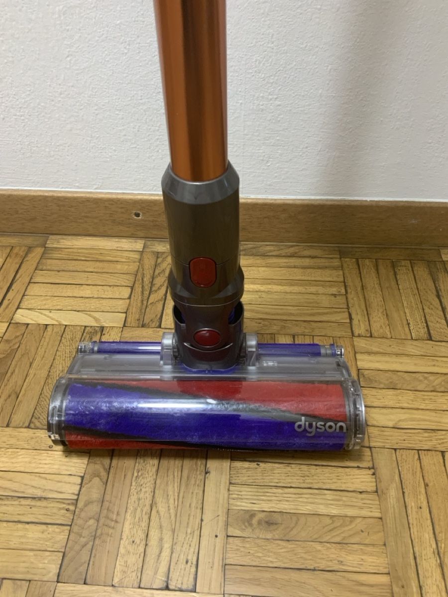 Dyson Aspirapolveri & Accessori: Aspirateur Dyson V10 – Usato da Lausanne venduto da cjrrviseu 3