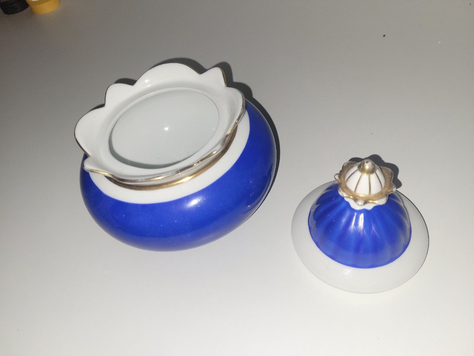 Zuckerdosen: Porzelandose – Gebraucht aus Bottenwil von dor_7r89 1