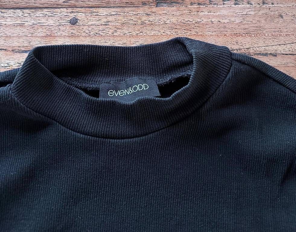 Top: Even&Odd langarm crop Top_Shirt. Schwarz. – Usato da Zürich venduto da Sunnyflower97 3