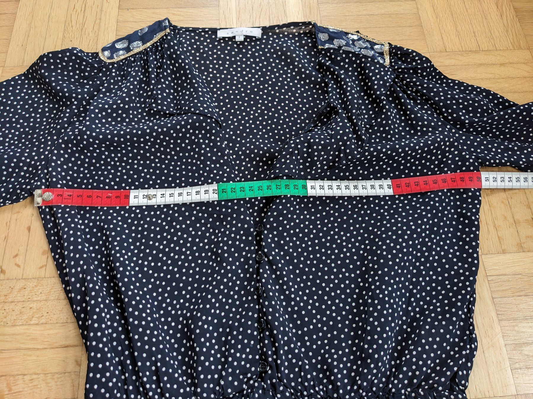 Sandro Camicette: Sandro Paris Bluse gr. 2 / S mit Applikation aus Seide – Usato da Lengnau AG venduto da Nathi88 7
