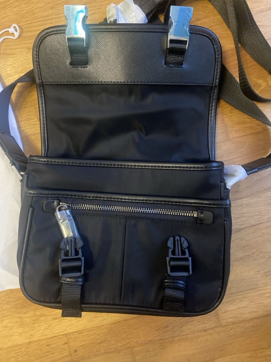 Prada Borse: Neue Prada Tasche – Nuovo e nell'imballaggio originale da Wettingen venduto da vpr_9gz6 1