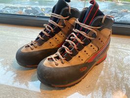 Salomon Wanderschuhe Gr 38