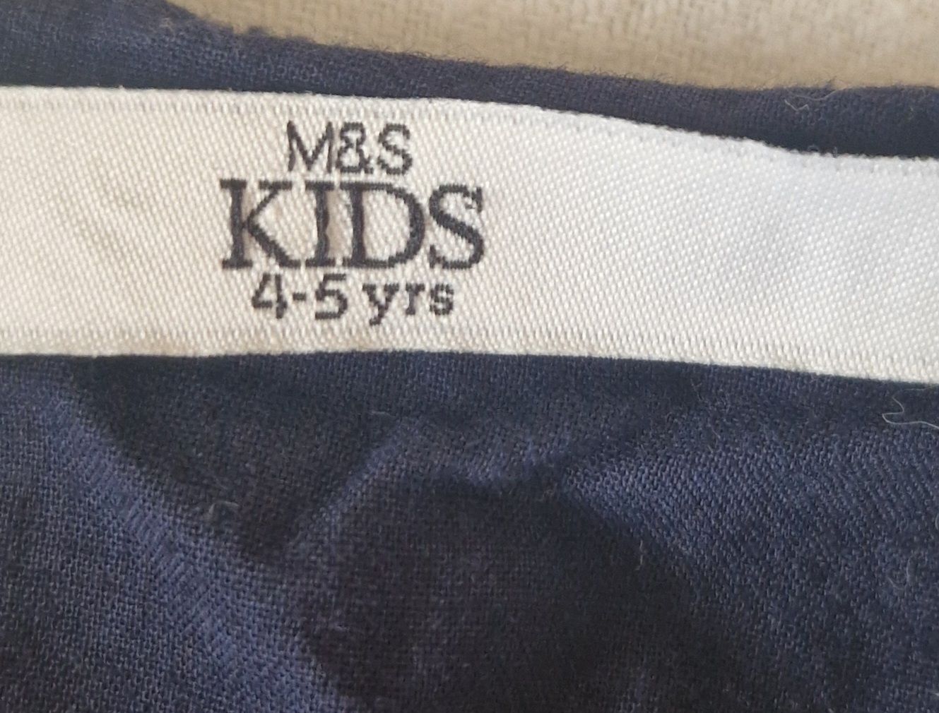 Vestiti & Gonne: Marks & Spencer Rock, Gr. 110 – Usato da Muri b. Bern venduto da rol_xtf8 4