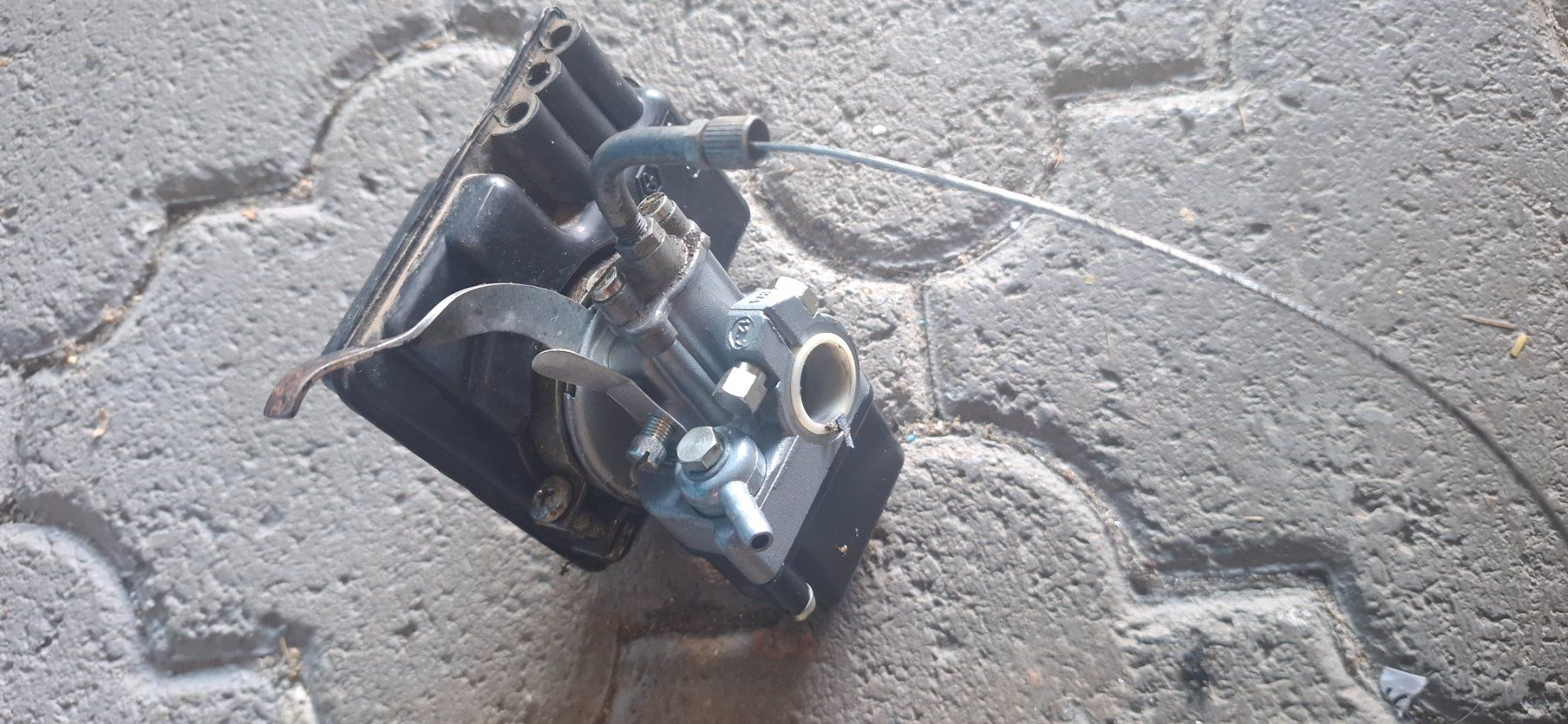 Piaggio Pièces pour mobylette: Piaggio Ciao Vergaser 12 7 – D'occasion à Rorbas par Fugsuzo 1