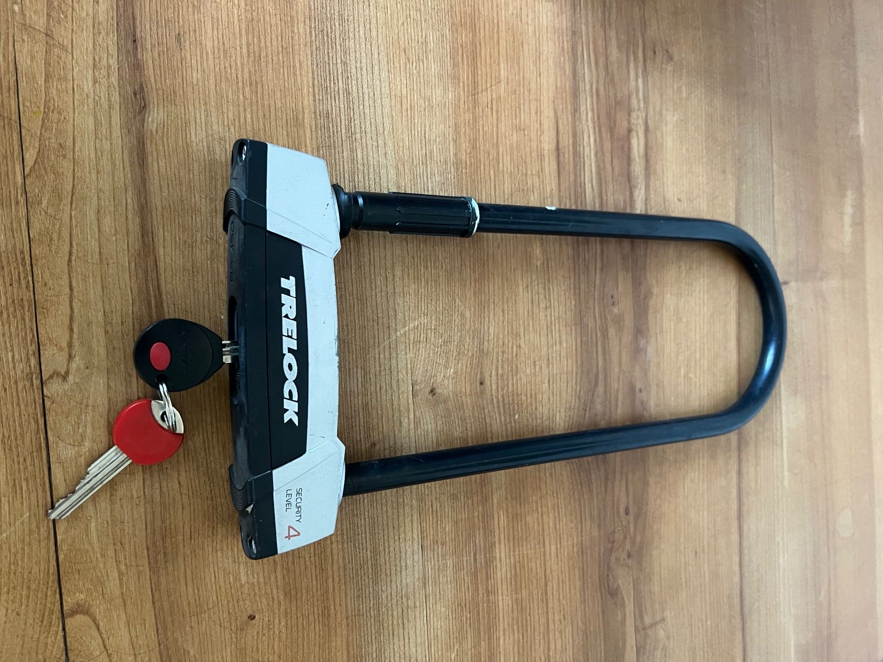 Trelock Schlösser: Bügelschloss Velo TRE-LOCK Security Level 4 – Gebraucht aus Zürich von livozh