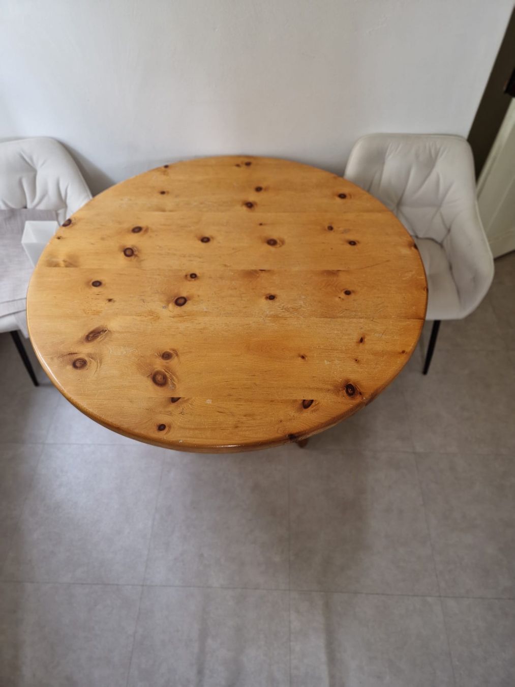Tavoli: Arventisch rund – Usato da Sils im Domleschg venduto da platin01 1