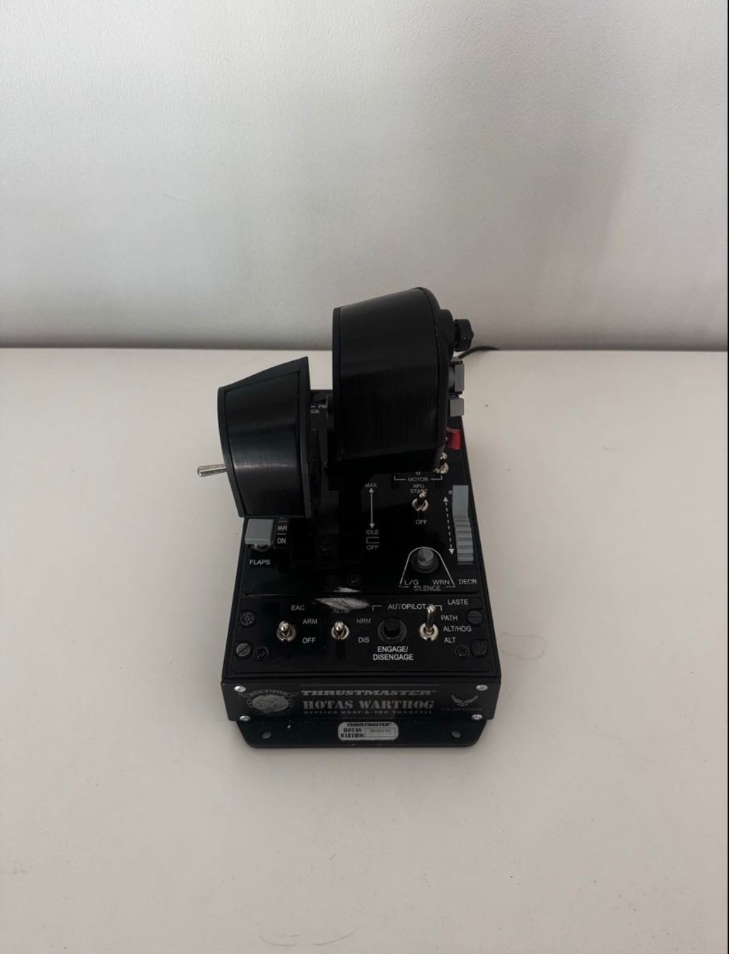 Thrustmaster Manettes: Thrustmaster Hotas Warthog ohne Ruderpedal – D'occasion à Randogne par azk_dh7t 3