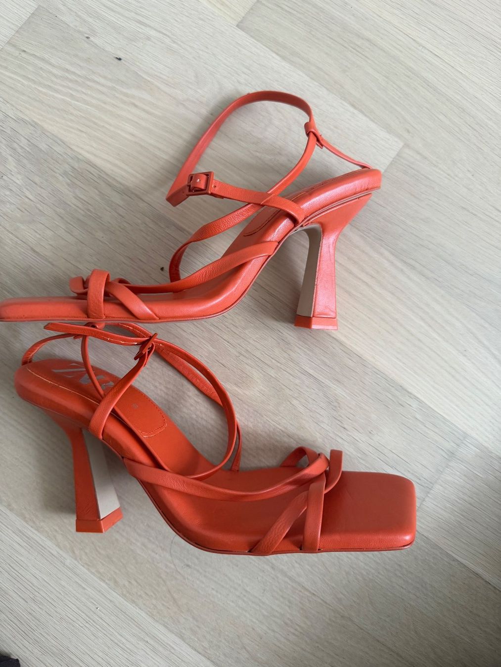 Zara Scarpe da donna: ZARA Sommer Sandale Gr. 37 Orange Neu – Nuovo e nell'imballaggio originale da Itingen venduto da Granini_93 1