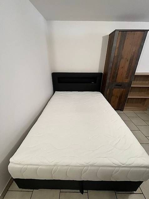 Conforama Letti: Lit avec coffre de rangement 120 cm x 200 cm – Usato da Fribourg venduto da tettamanti.viola