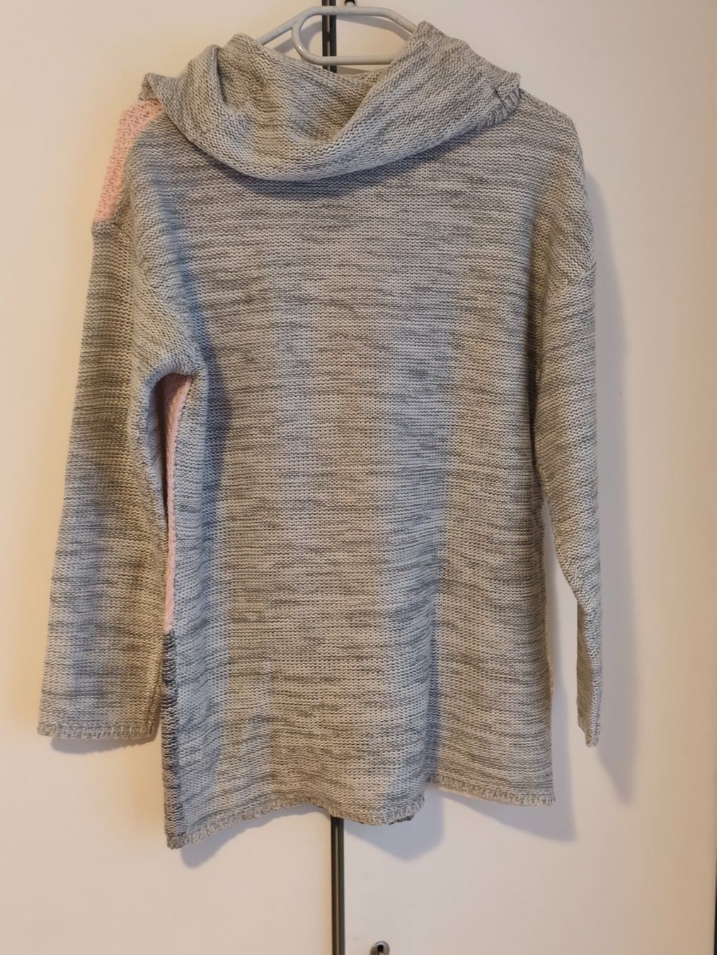 Maglioni & Felpe: Trendiger Strickpullover mit Rollkragen, Grösse 38 – Usato da Eschenbach LU venduto da Orchi 1