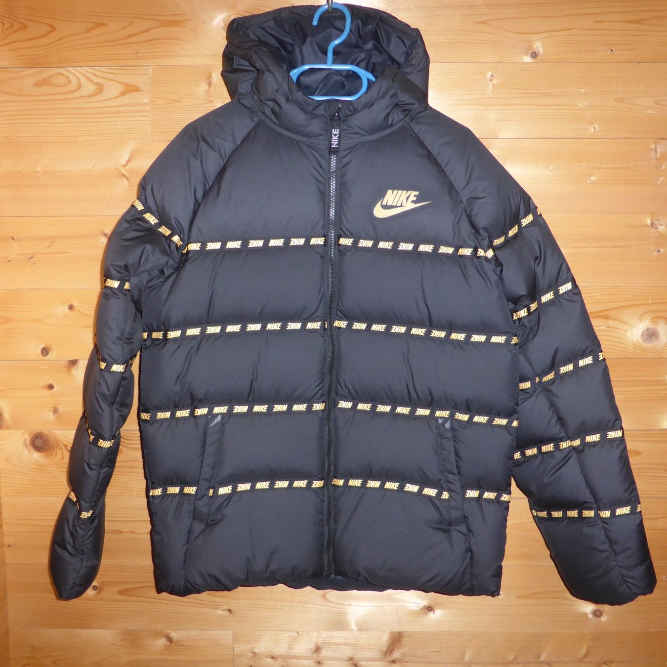 Nike Jacken: Winterjacke NIKE, Gr. XL – Gebraucht aus St.Gallen von regenbogen5
