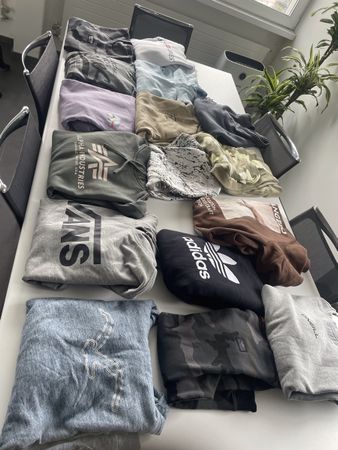 Hoodies und Pullover Mix, viele Marken, Kleiderpacket L