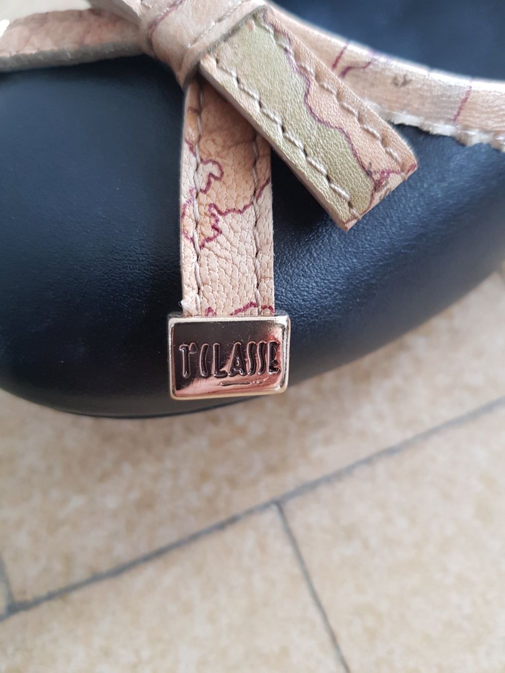 Scarpe da donna: Alviero Martini Ballerina – Nuovo (secondo la descrizione) da Zweisimmen venduto da Adorable 6